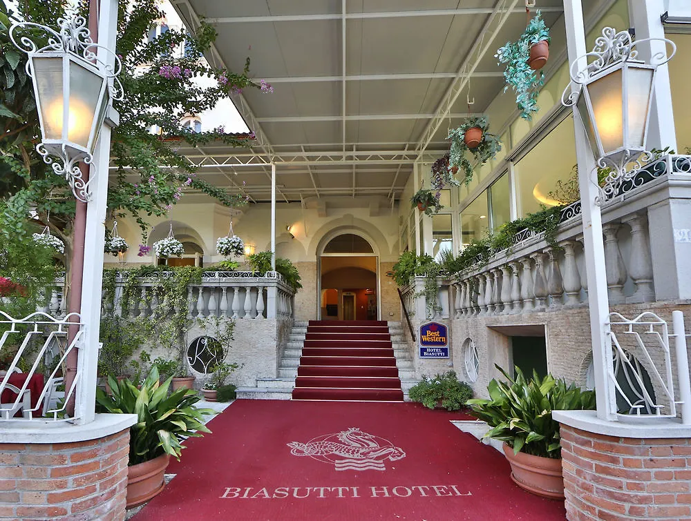 Hotel Biasutti Lido di Venezia 4*,  Italy